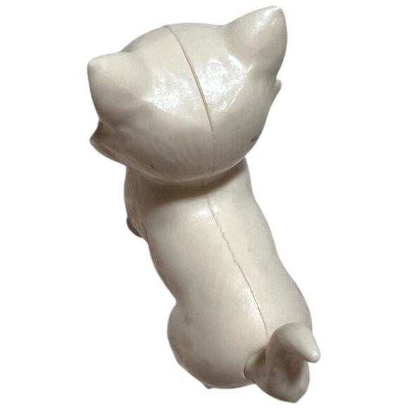 Barbie Cream Siamese Cat Pet with Articulated Legs and Painted Face - Picture 8 of 8